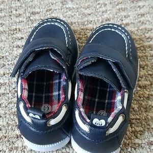 Toddler shoes